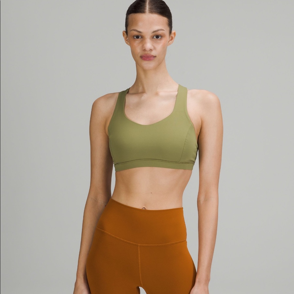 Lululemon free to be serene bra, C/D cup